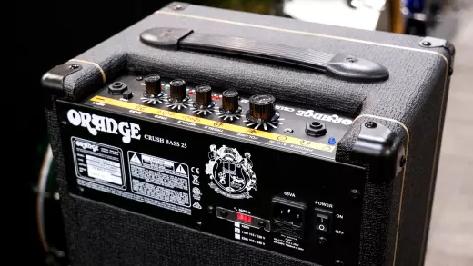 Orange Amplifiers - Crush Bass 25 - 25W Bass Guitar Combo - Black 2